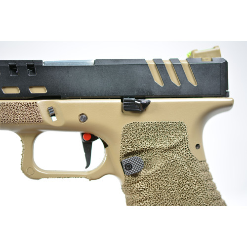 Scorpion Dual Power Pistol Tan